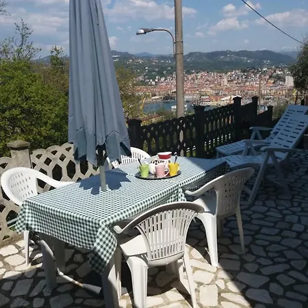 Holiday home Casa Mattia La Spezia